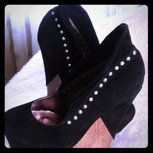 wedge heels